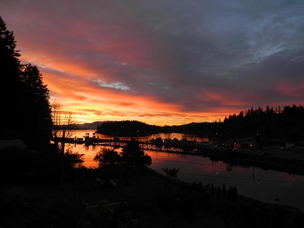 High Point Resort Quathiaski Cove Esterno foto